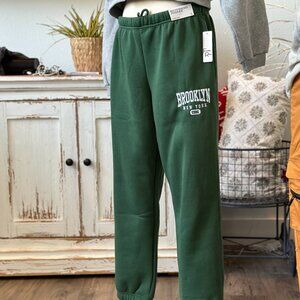 Faded Rose Boyfriend Jogger Green Size L NWT